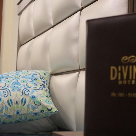 Divine Hotel Rawalpindi Dış mekan fotoğraf